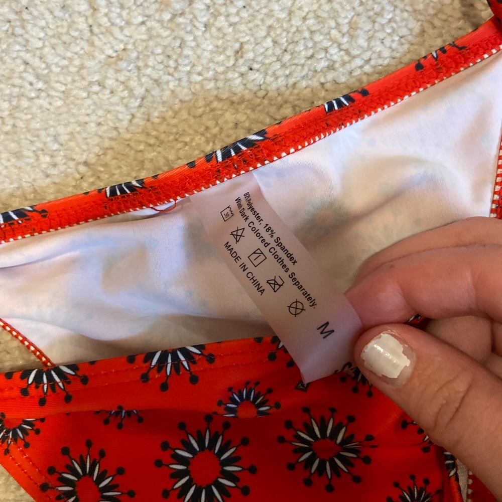 Bikini set!! - Picture 2 of 3